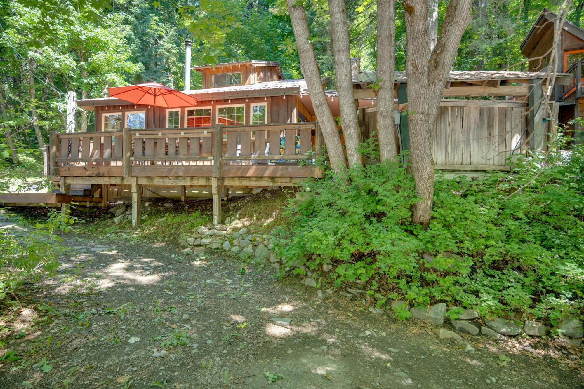Leavenworth Cabin With Private Hot Tub! Buitenkant foto