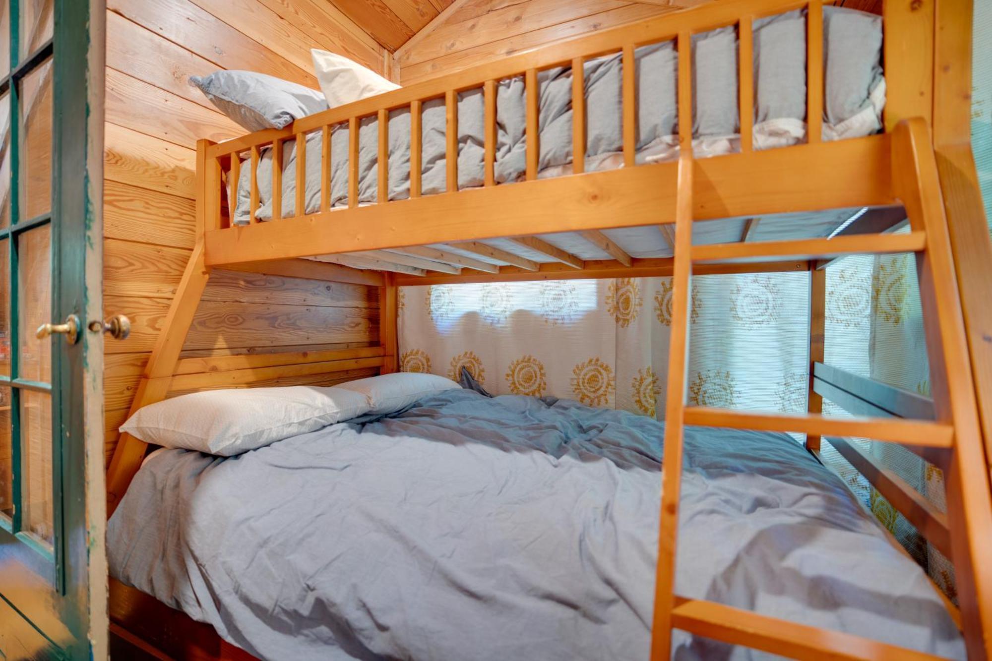 Leavenworth Cabin With Private Hot Tub! Buitenkant foto