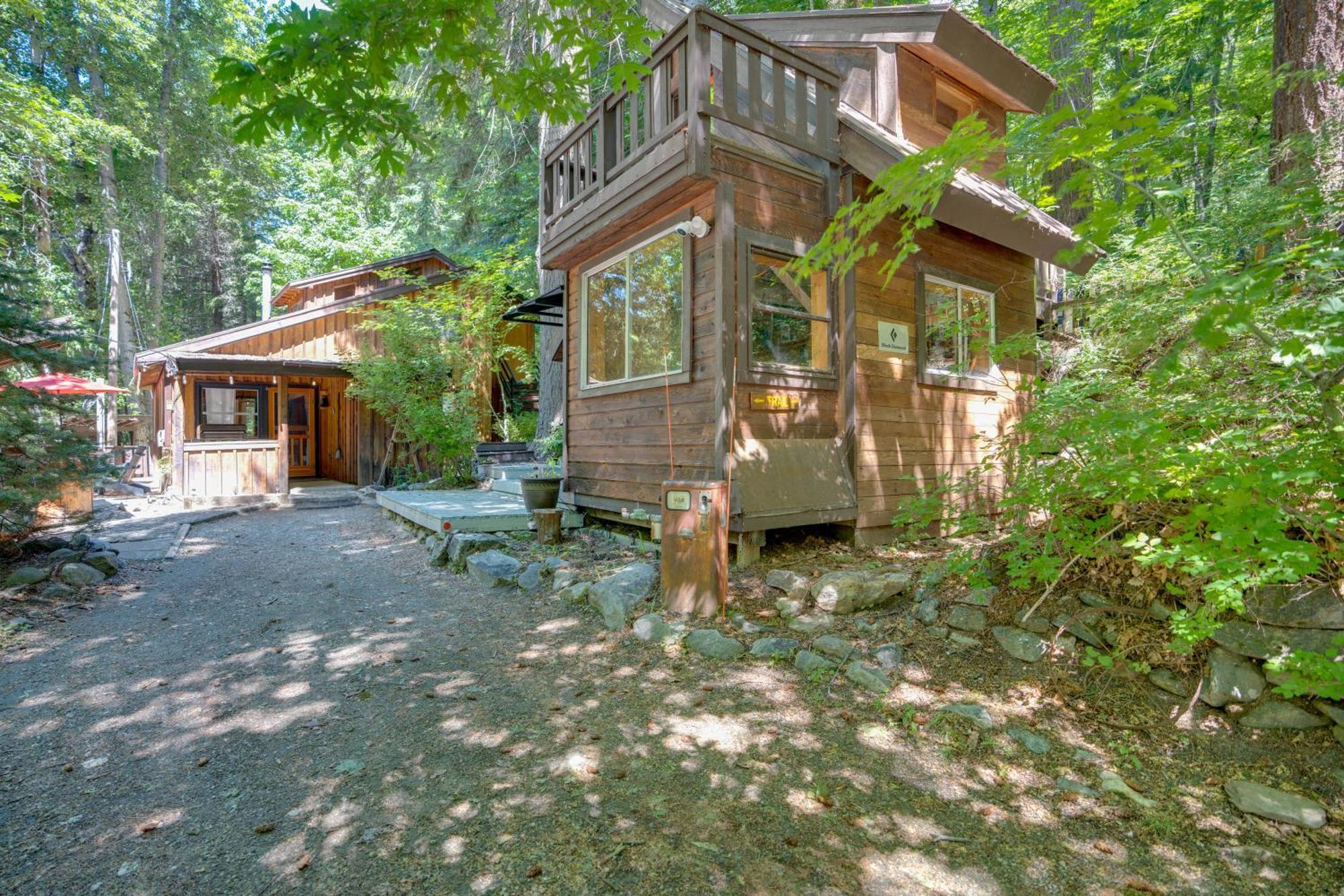 Leavenworth Cabin With Private Hot Tub! Buitenkant foto